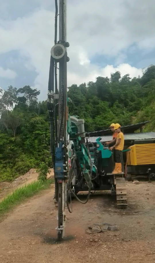 乐动（中国）KS680成功抵达马来西亚新矿山